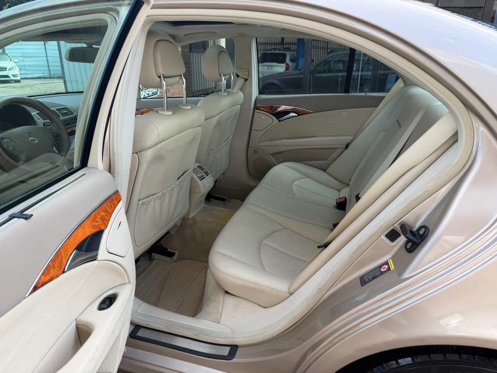 2006 Mercedes-Benz E-Class Image 9