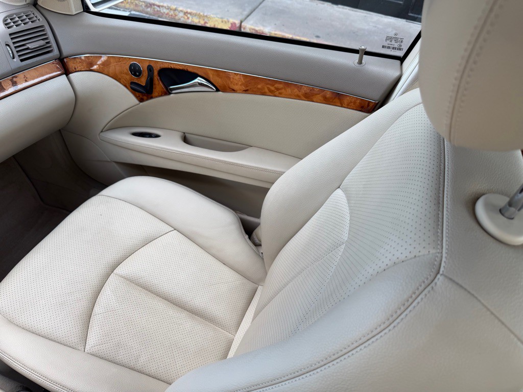 2006 Mercedes-Benz E-Class Image 17