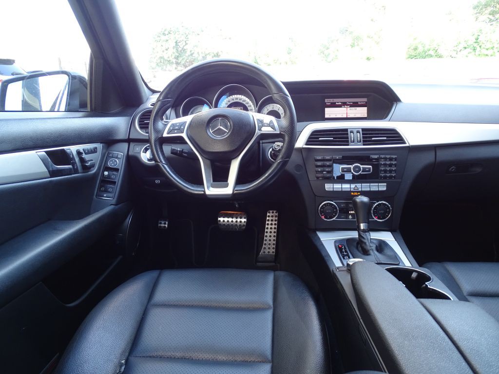 2013 Mercedes-Benz C-Class Image 19