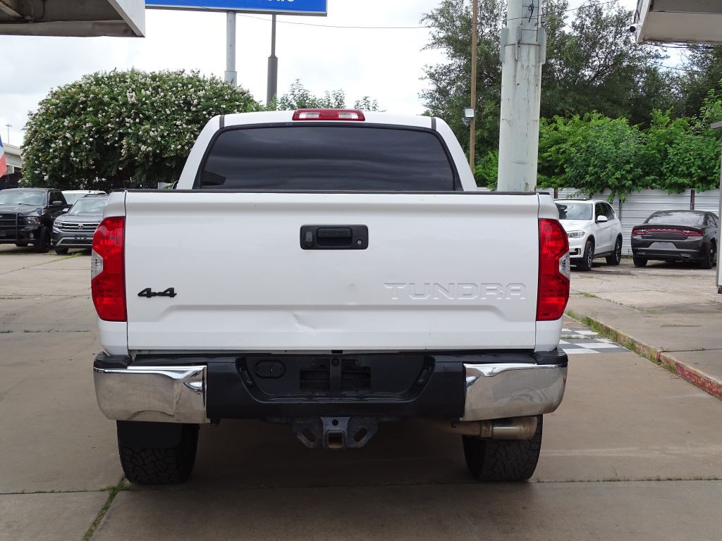 2017 Toyota Tundra Image 4