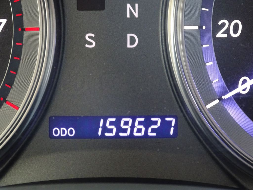 2012 Lexus ES Image 10