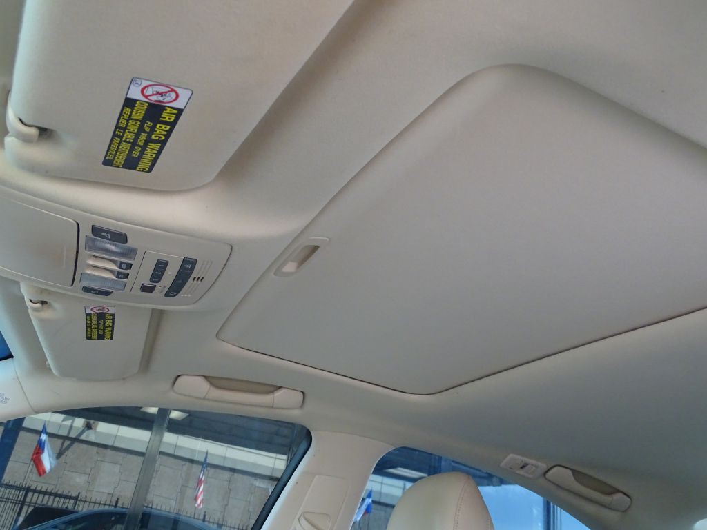 2012 Lexus ES Image 15