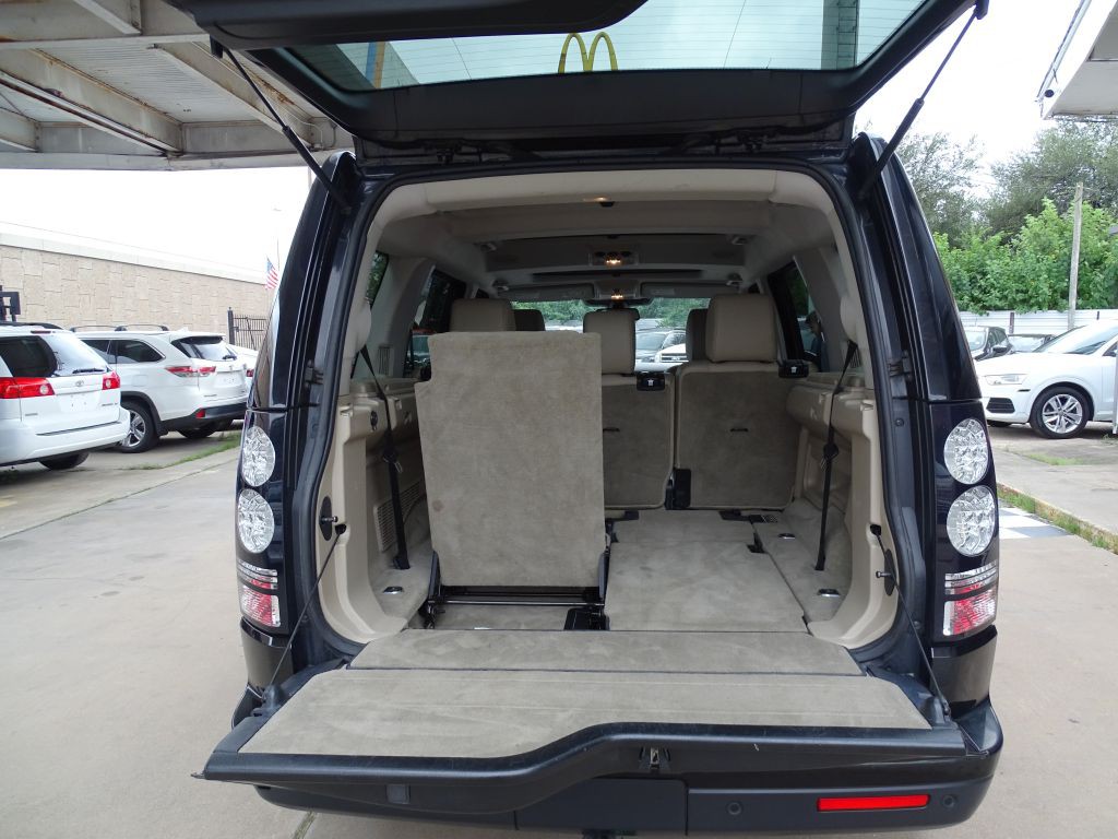 2016 Land Rover LR4 Image 23