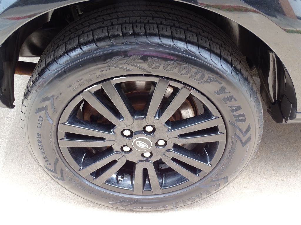 2016 Land Rover LR4 Image 26