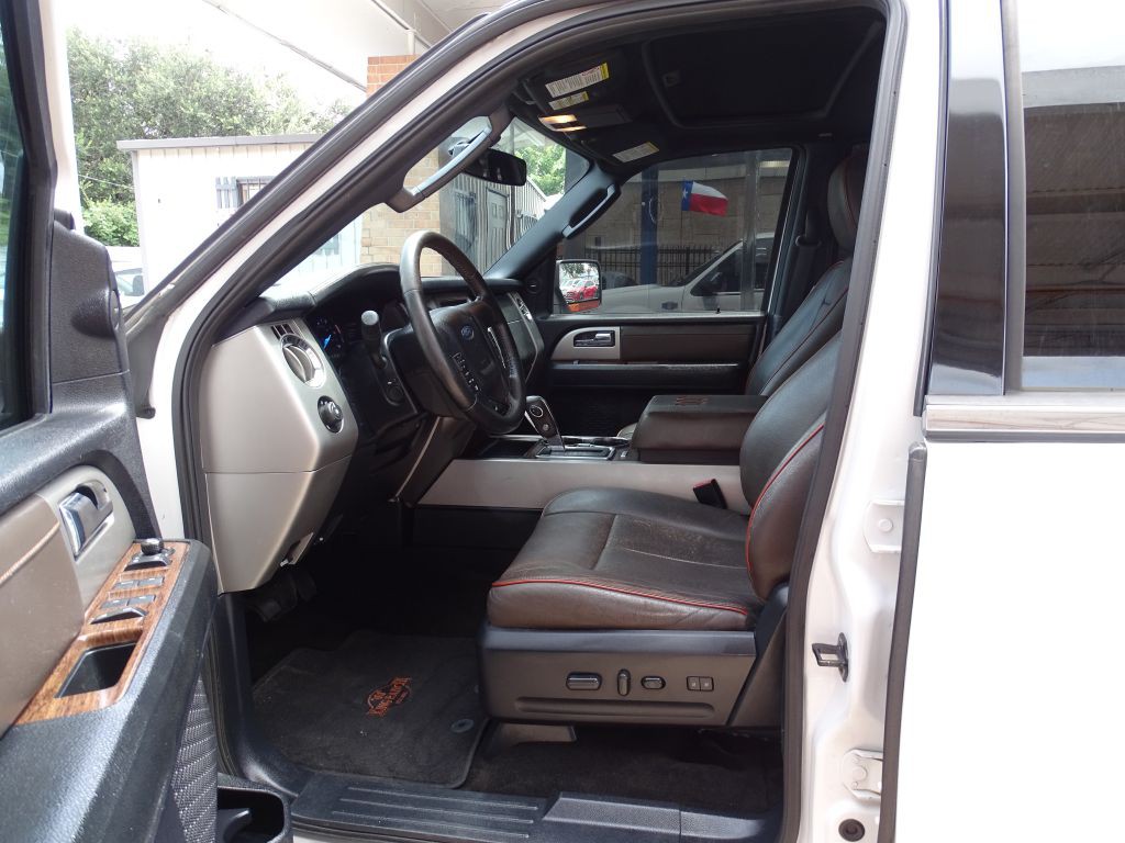 2015 Ford Expedition Image 8