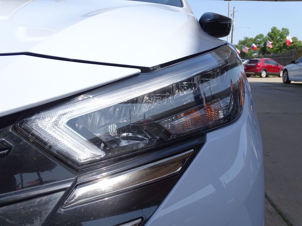 2023 Nissan Versa Image 7