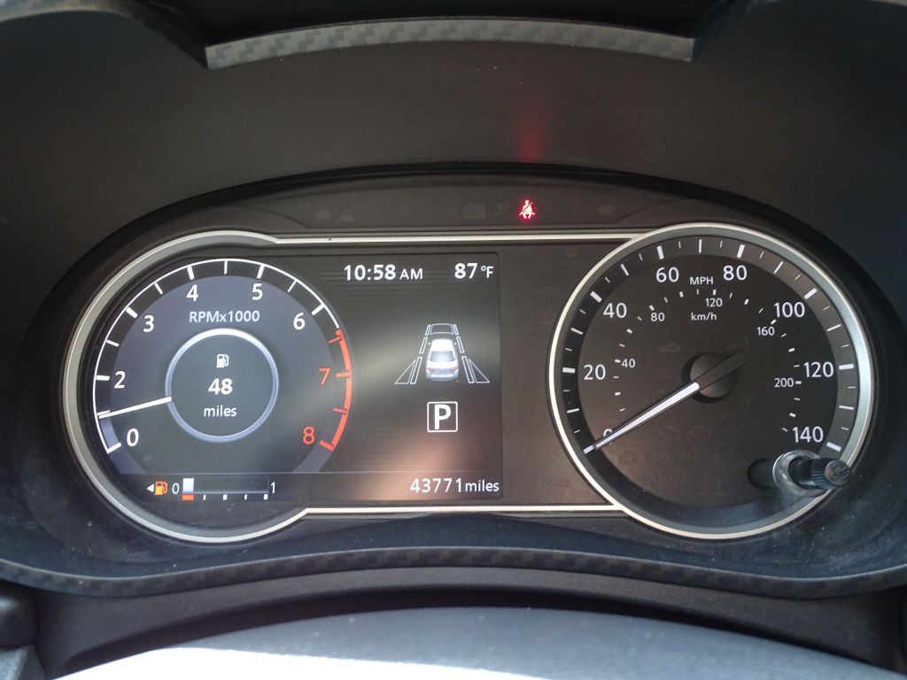 2023 Nissan Versa Image 10