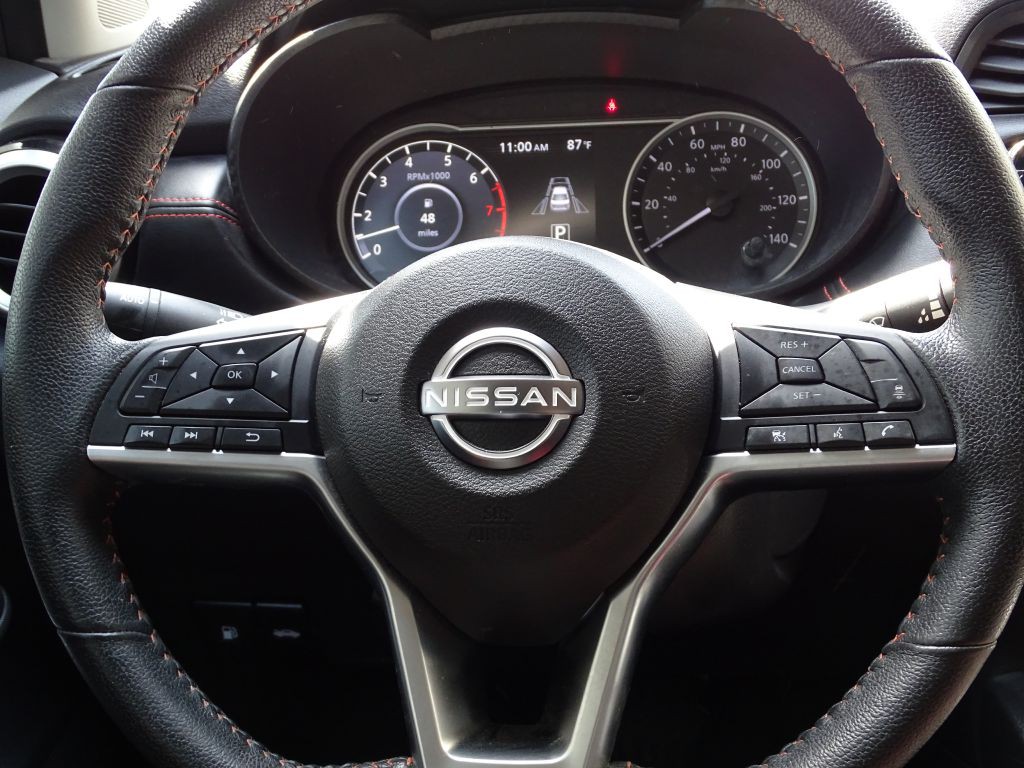 2023 Nissan Versa Image 14