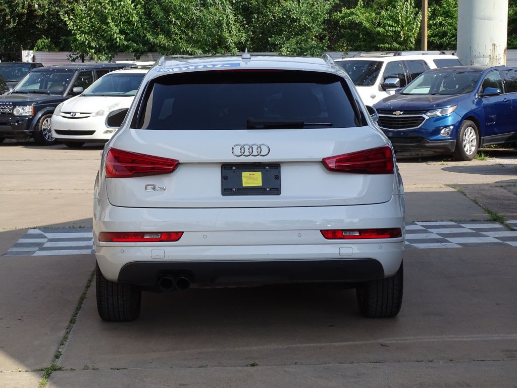 2016 Audi Q3 Image 5