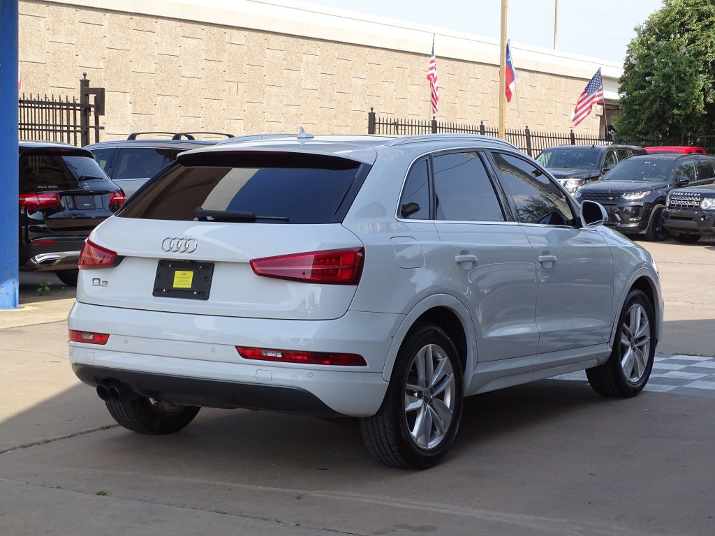 2016 Audi Q3 Image 6