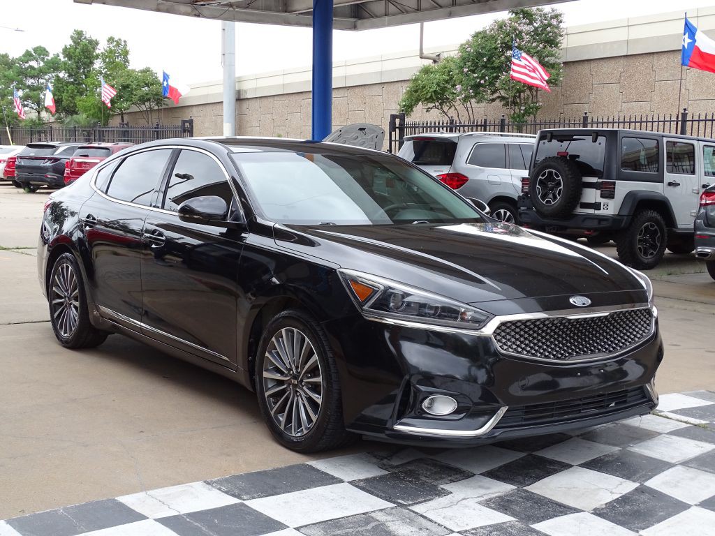 2017 Kia Cadenza Image 5