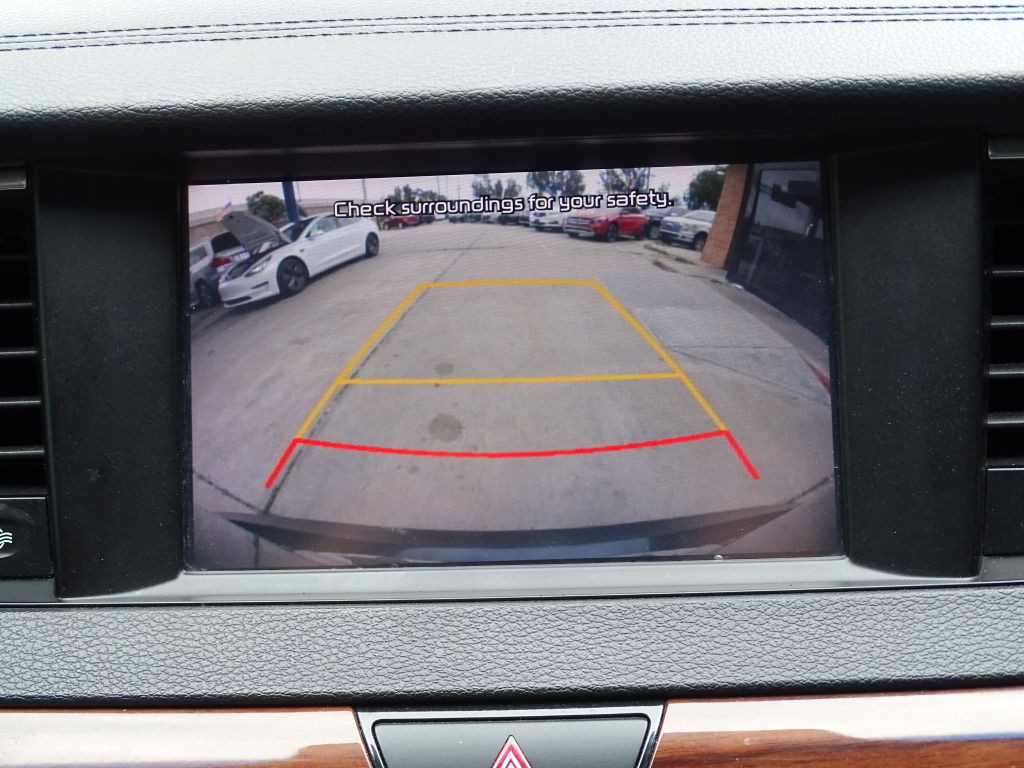 2017 Kia Cadenza Image 11