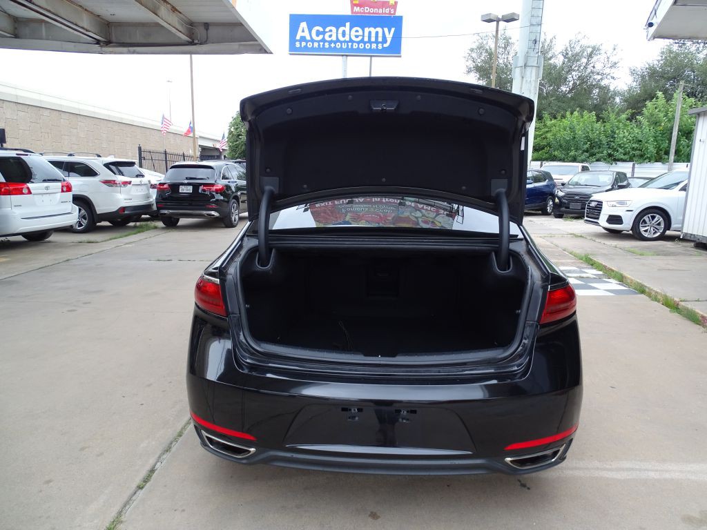 2017 Kia Cadenza Image 17