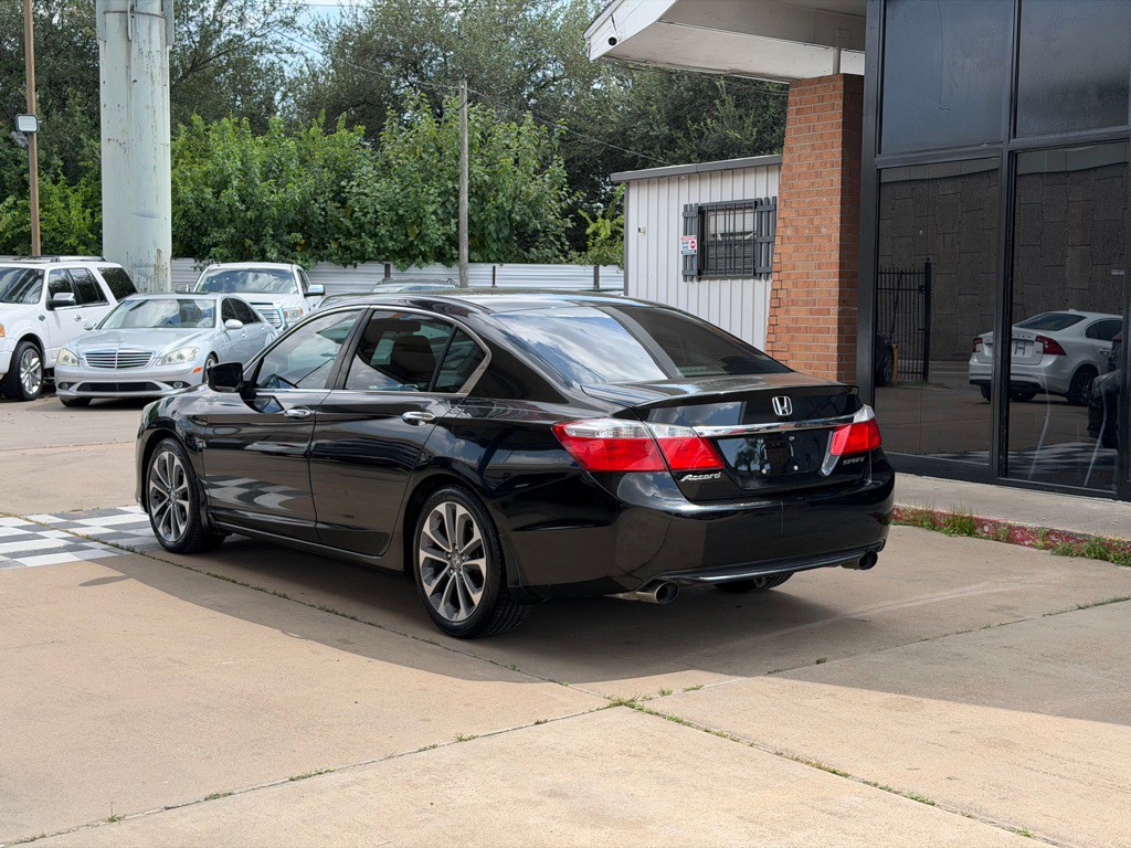 2014 Honda Accord Image 3
