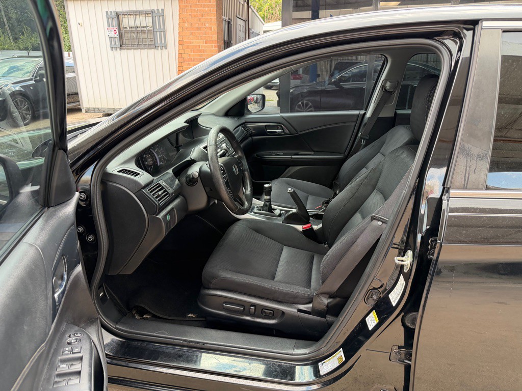 2014 Honda Accord Image 7