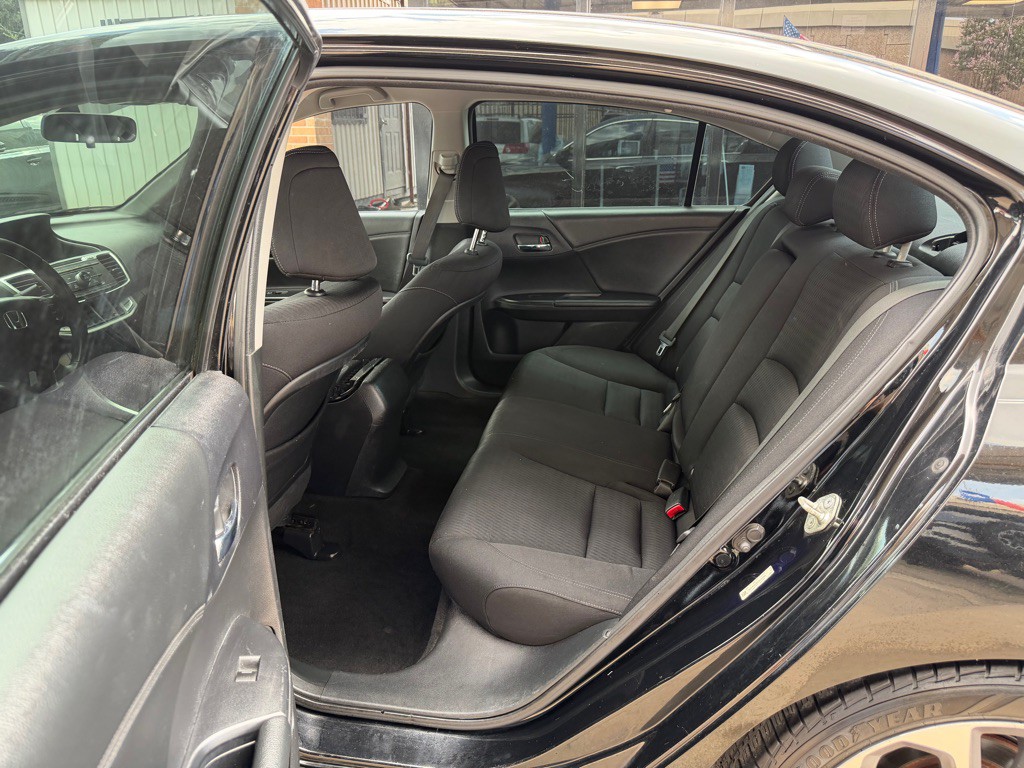 2014 Honda Accord Image 8