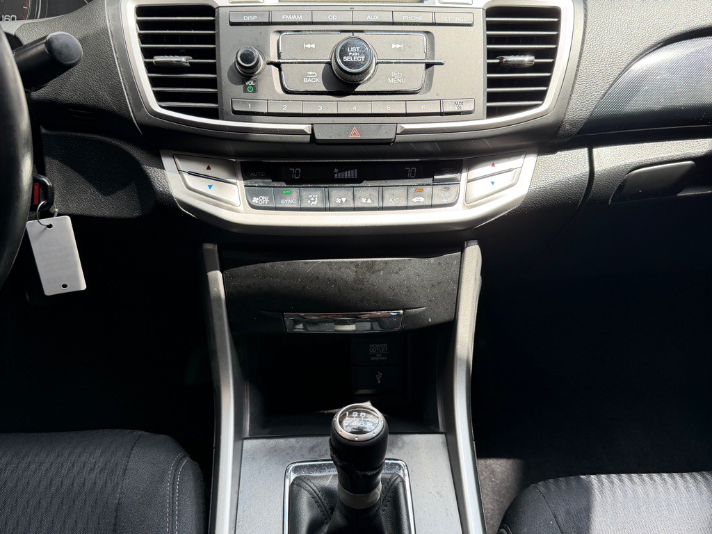2014 Honda Accord Image 13