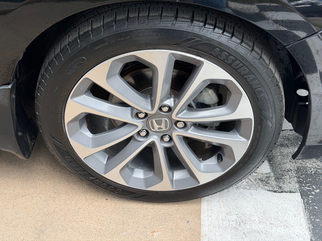 2014 Honda Accord Image 16