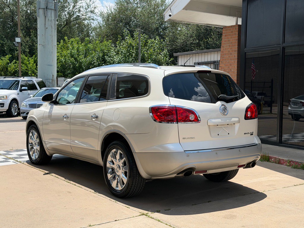 2010 Buick Enclave Image 3
