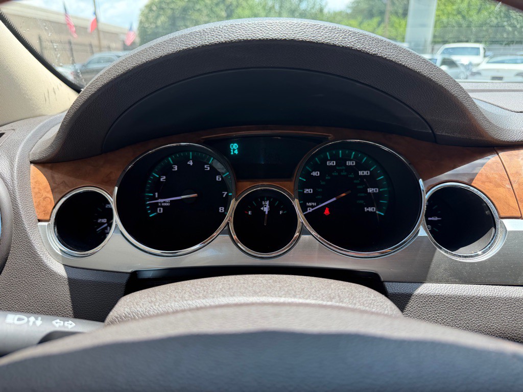2010 Buick Enclave Image 10