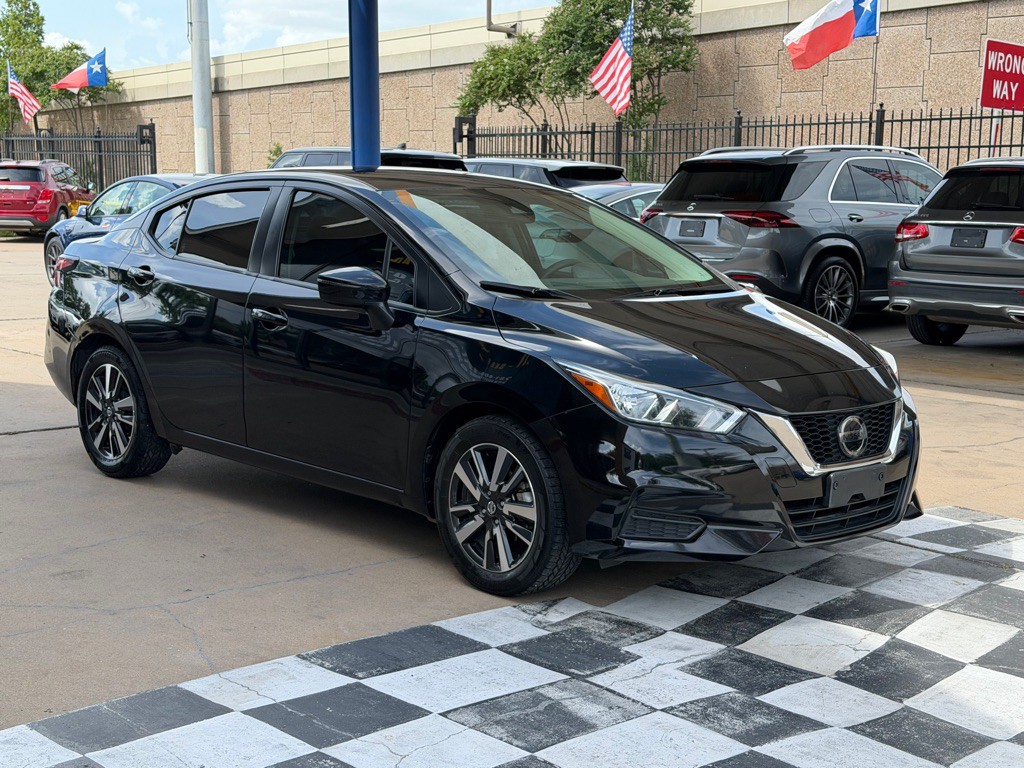 2021 Nissan Versa Image 6