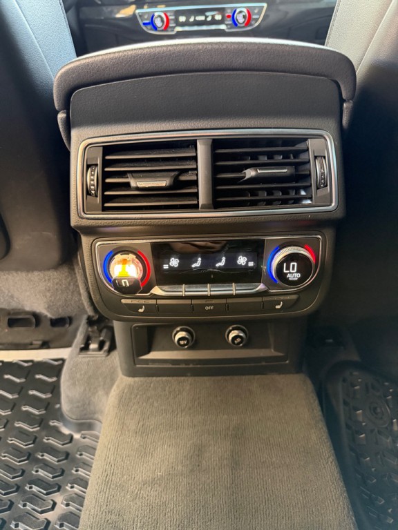 2018 Audi Q7 Image 23