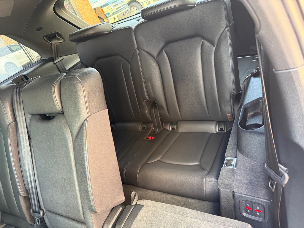 2018 Audi Q7 Image 26