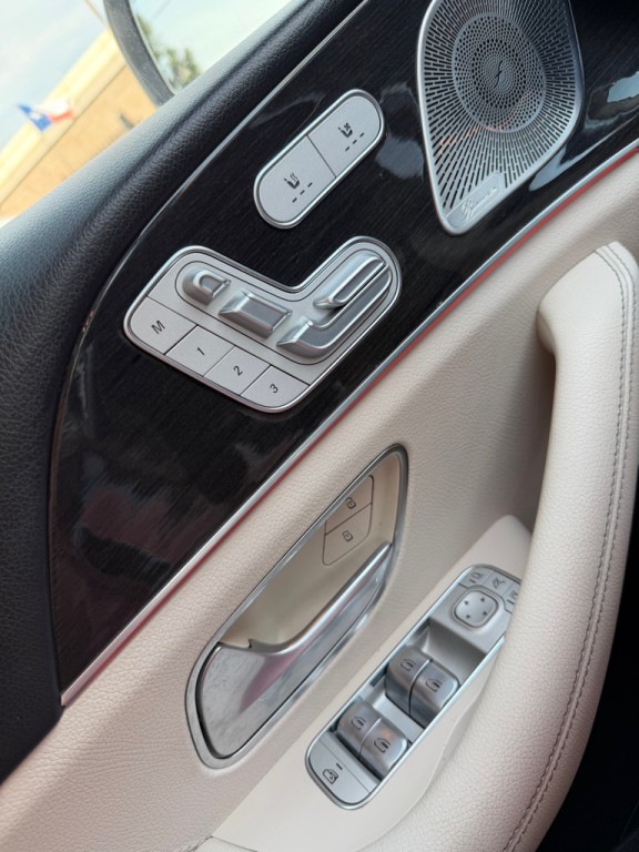 2021 Mercedes-Benz GLE-Class Image 21