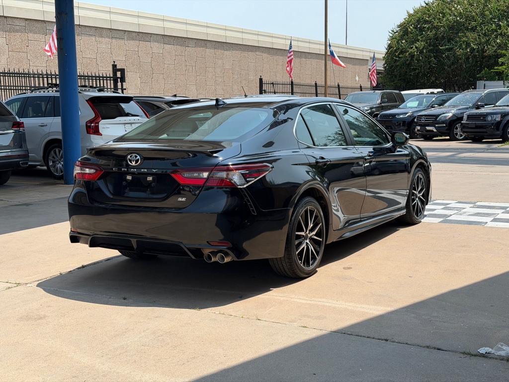 2022 Toyota Camry Image 5