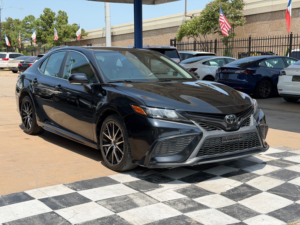 2022 Toyota Camry Image 6