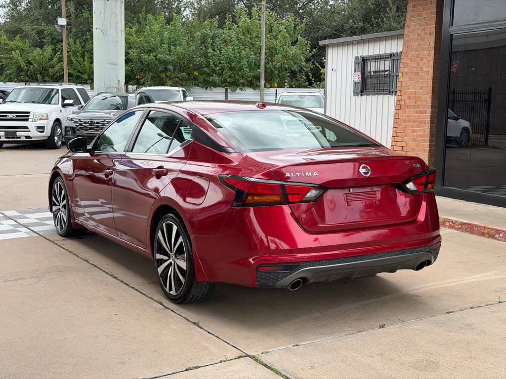 2022 Nissan Altima Image 3
