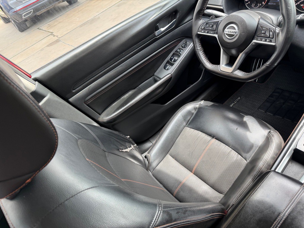 2022 Nissan Altima Image 18