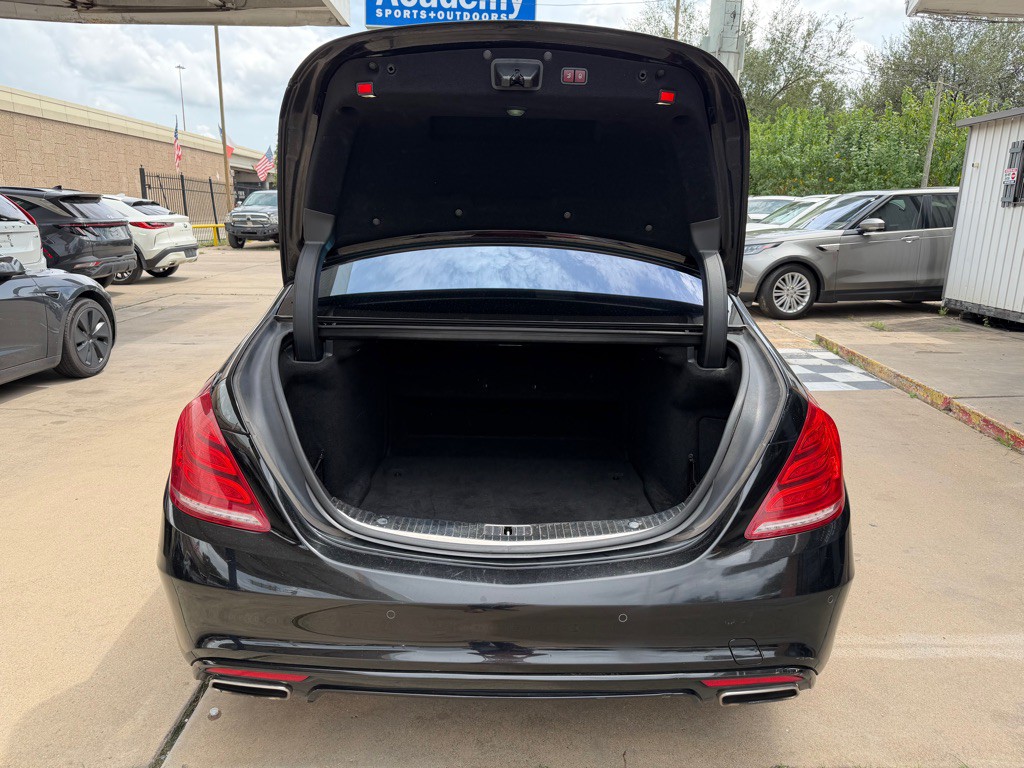 2015 Mercedes-Benz S-Class Image 24