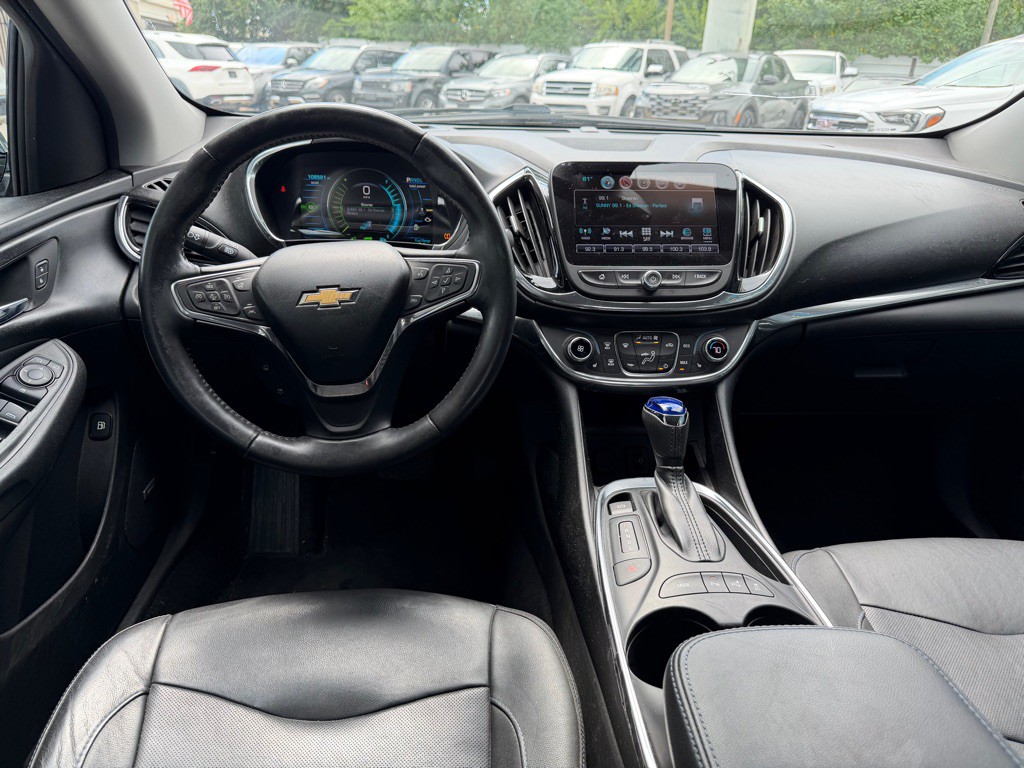 2017 Chevrolet Volt Image 13