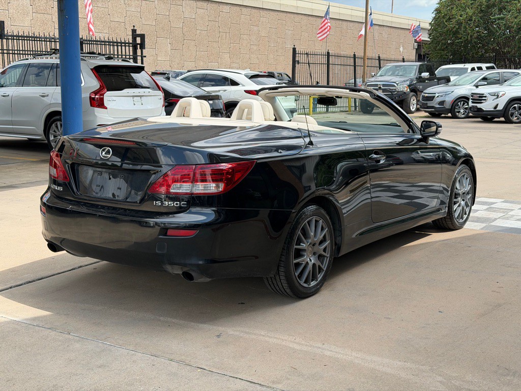 2010 Lexus IS Image 5