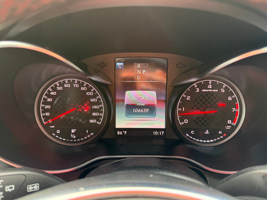 2018 Mercedes-Benz GLC-Class Image 9