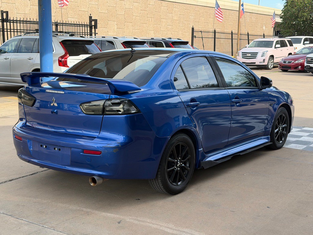2017 Mitsubishi Lancer Image 5