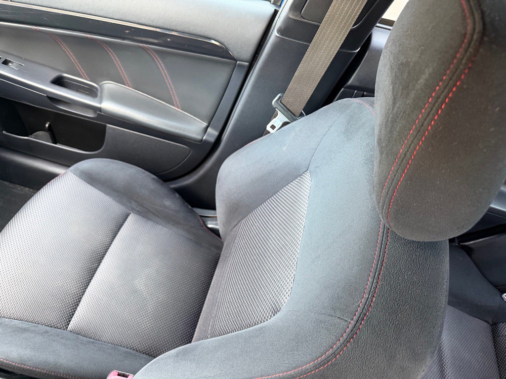 2017 Mitsubishi Lancer Image 14