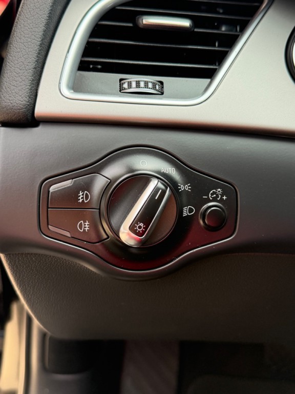 2013 Audi A4 Image 10