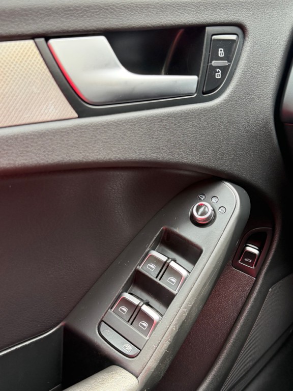2013 Audi A4 Image 11