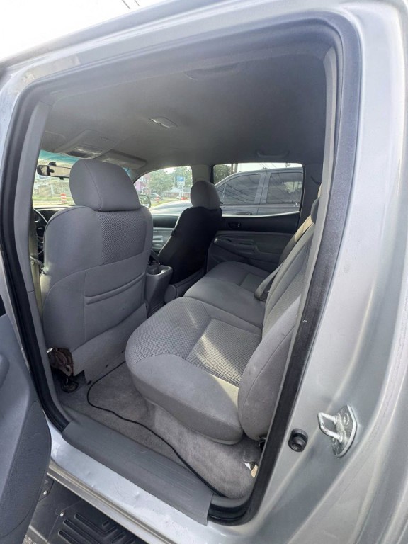 2006 Toyota Tacoma Image 9