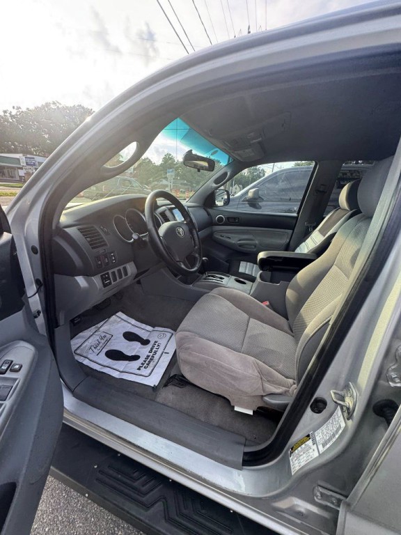 2006 Toyota Tacoma Image 10
