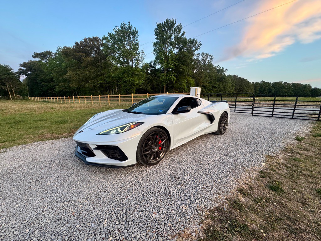 2021 Chevrolet Corvette Image 2