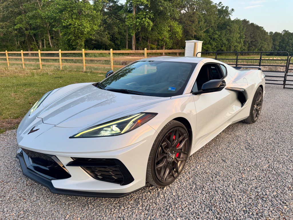 2021 Chevrolet Corvette Image 3