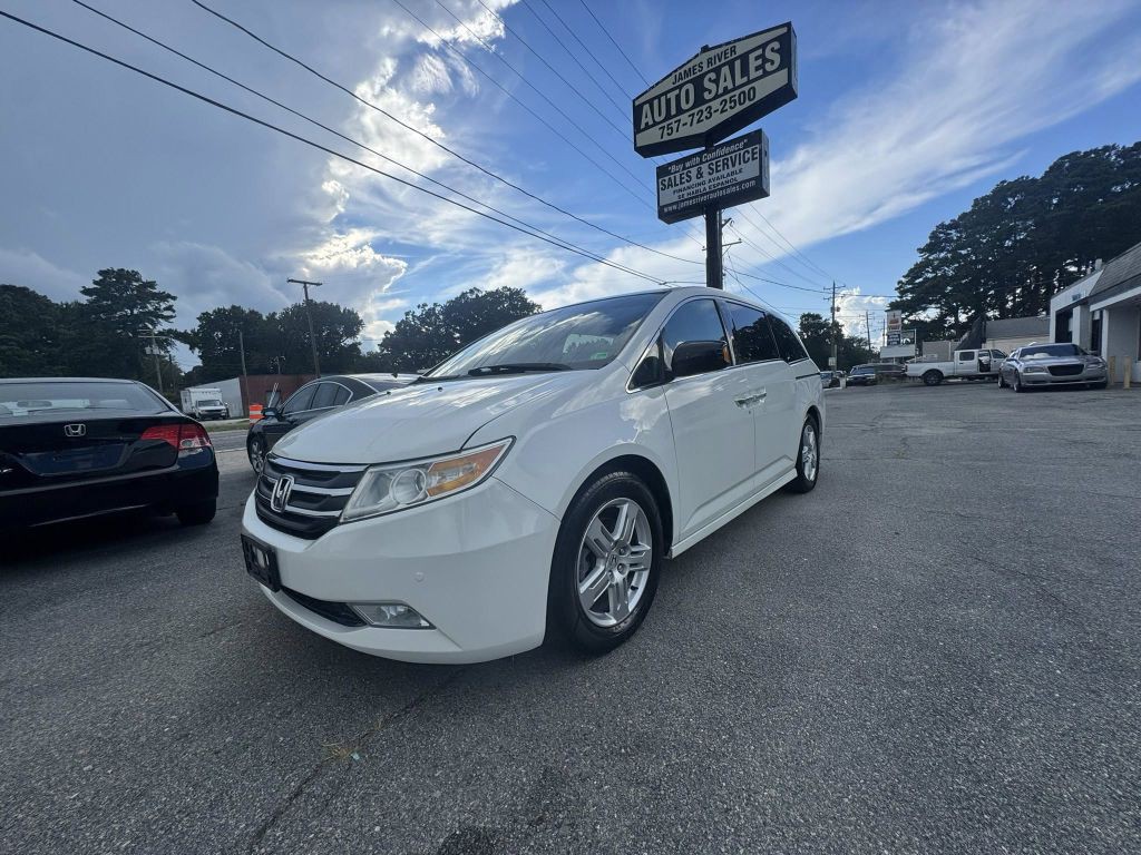 2012 Honda Odyssey Image 1