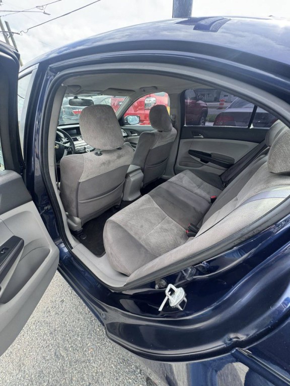 2010 Honda Accord Image 8