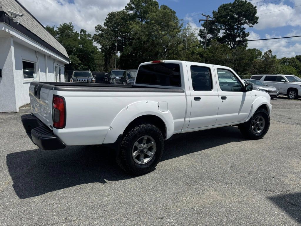 2003 Nissan Frontier Image 5