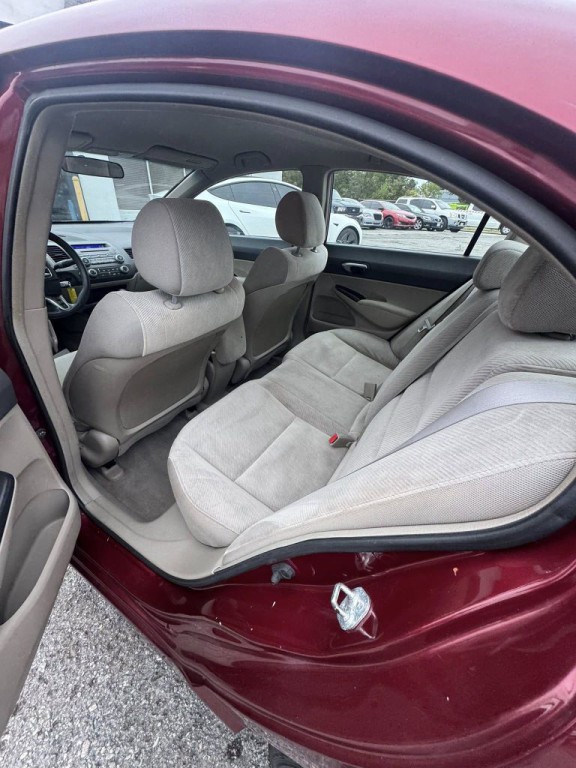 2011 Honda Civic Image 10