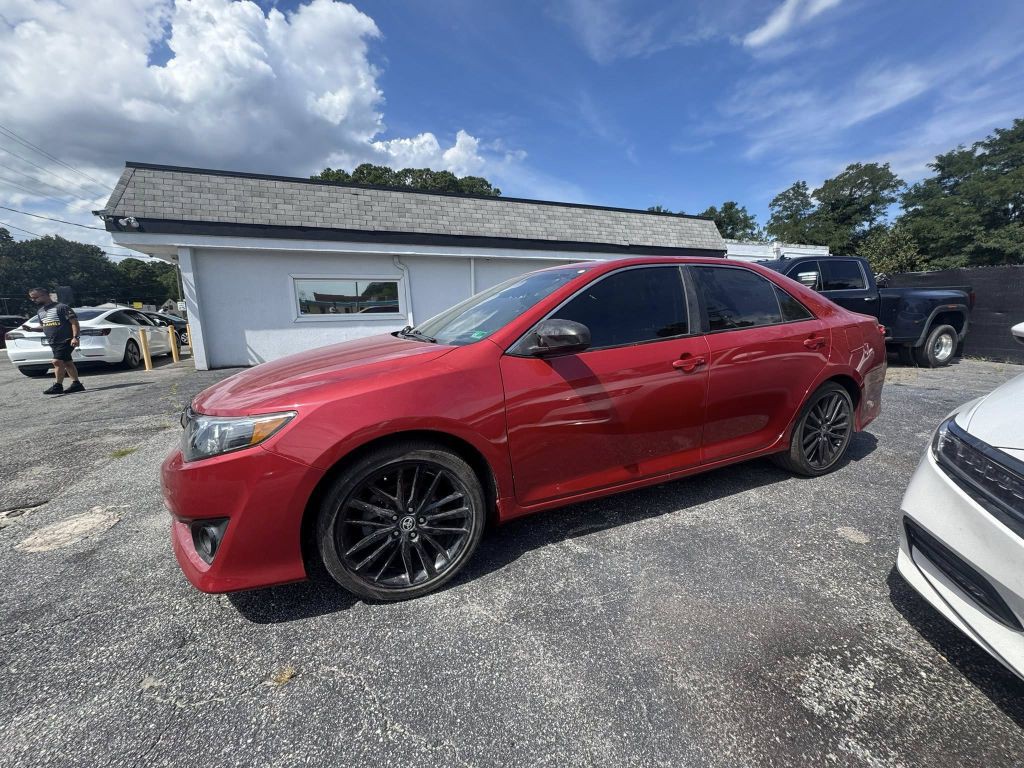 2012 Toyota Camry Image 4