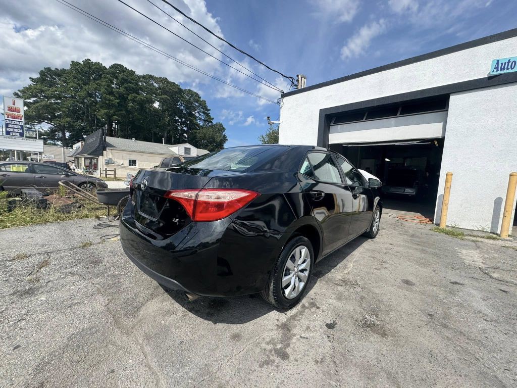 2018 Toyota Corolla Image 3